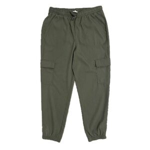Max studio, women’s pull on  Olive Cargo Pant joggers, Size L